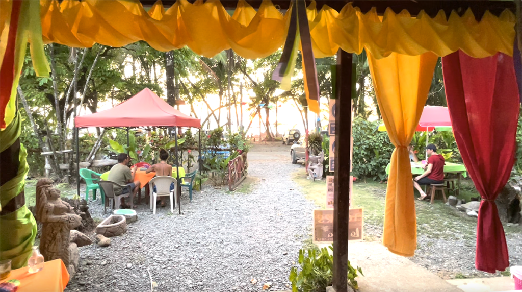 la-piña-italian-restaurant-pavones-punta-banco