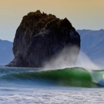 Witches-Rock-Costa-Rica-wave