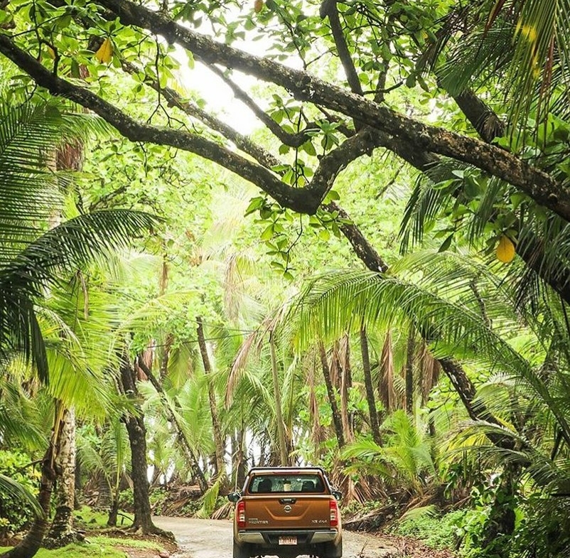 pavones-beach-resort-costa-rica