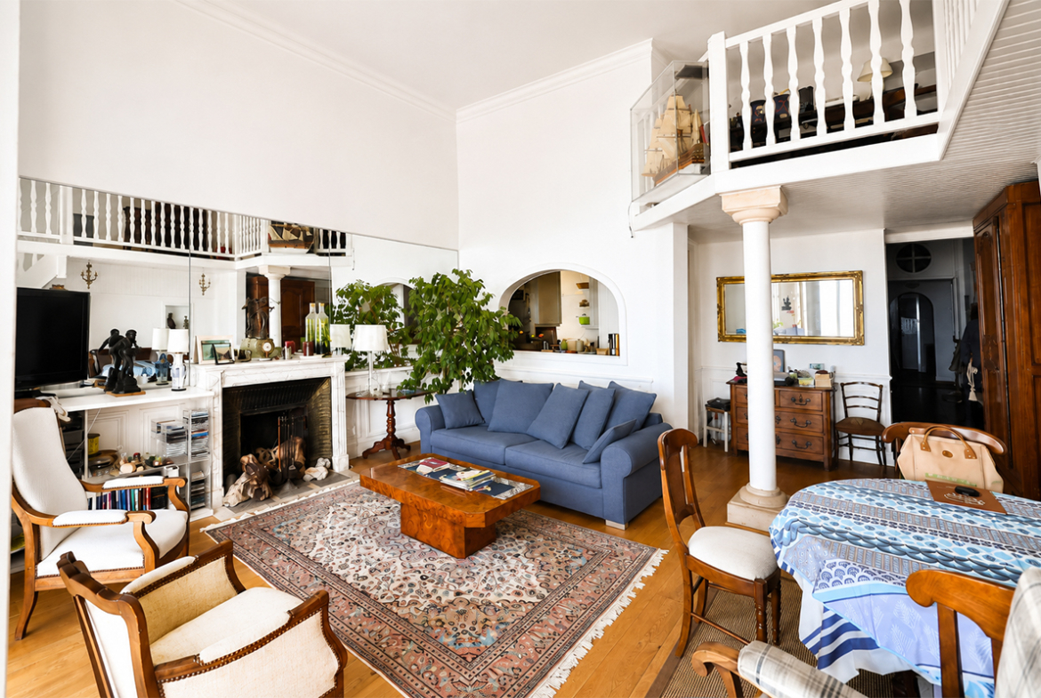 biarritz-beachfront-surf-villa-playa-miramar