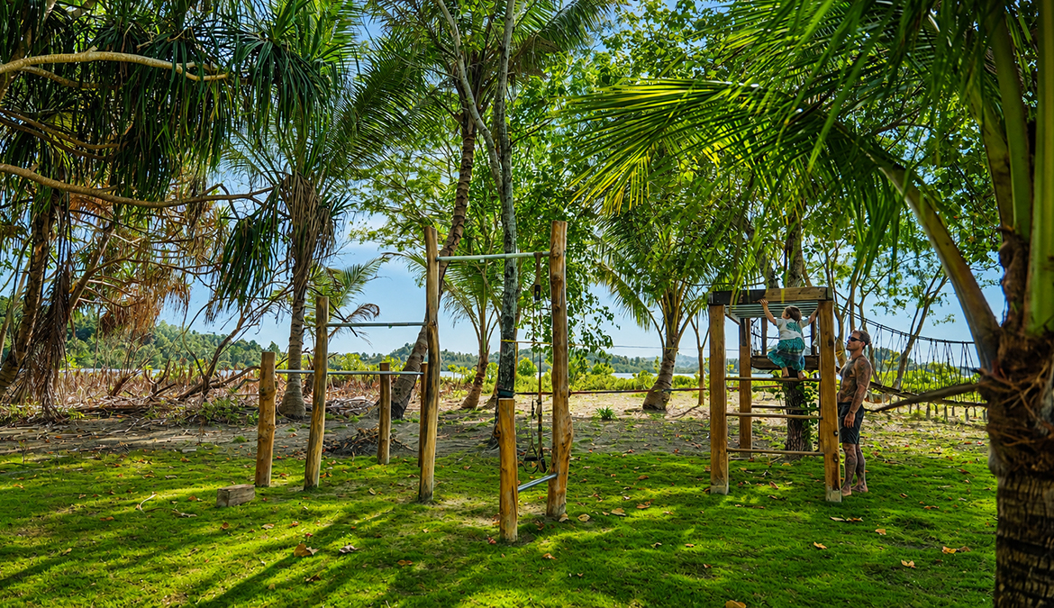 tropical-heaven-private-mentawai-islands-oceanfront-residence-playground