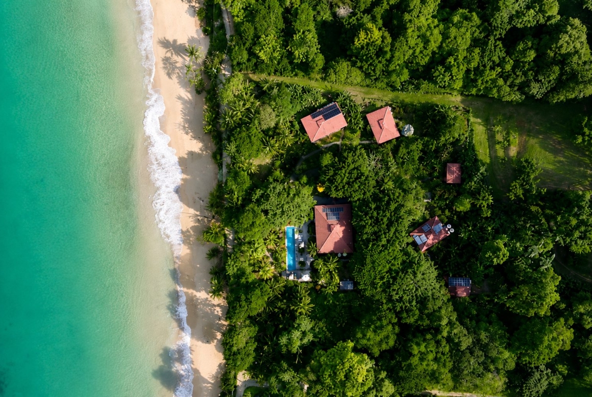 bluff-beach-resort-for-sale-bocas-del-toro